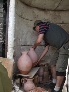 Setting the 2008 kiln firing
